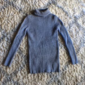 🎈 2/$12 SALE Grey XS Ribbed Turtleneck Sweater